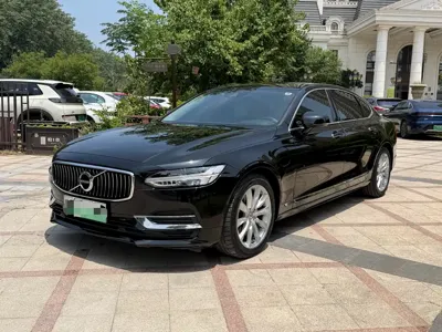 Volvo S90 PHEV