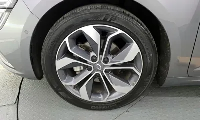 Renault-KoreaSamsung SM6
