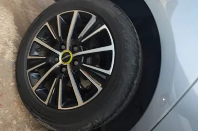 Roewe i5