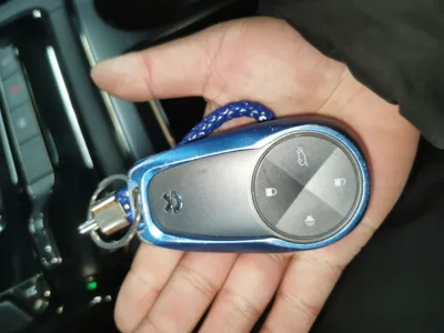 Nio ES8
