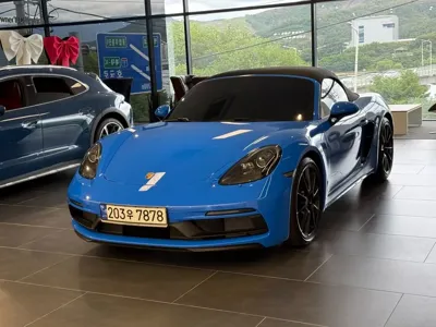 Porsche 718