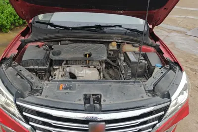 Roewe i5