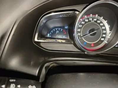 Mazda 3 Axela