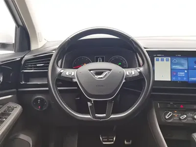 Jetta VS7