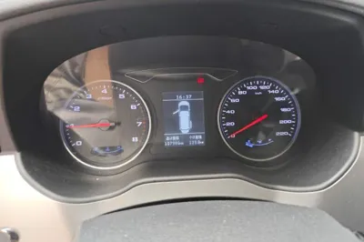 JAC Refine M4