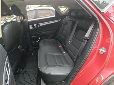 Geely Emgrand GS