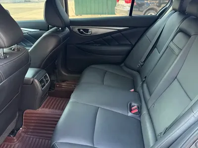 Infiniti Q50L