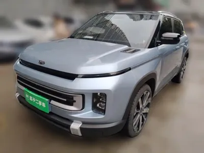Geely ICON