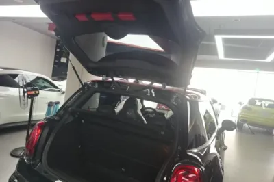 MINI JCW