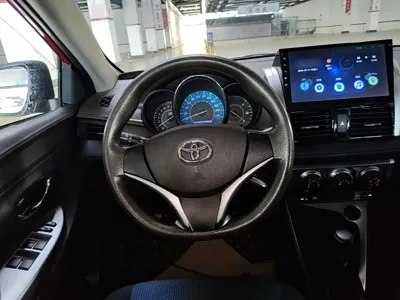 Toyota Yaris L