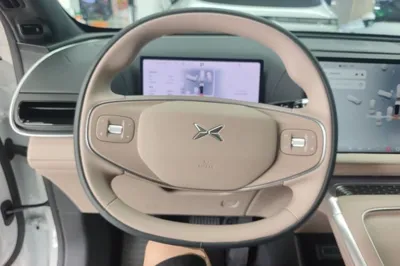 Xpeng G9