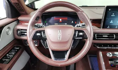 Lincoln Aviator