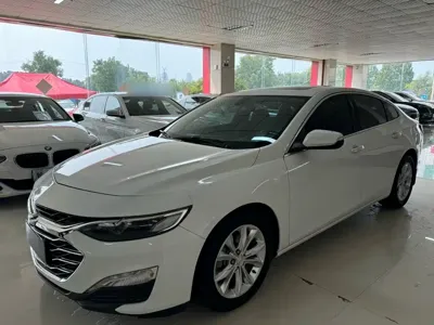 Chevrolet Malibu XL