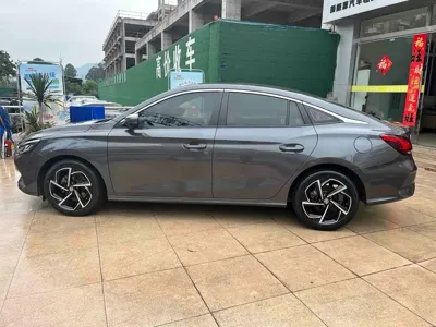 MG MG5