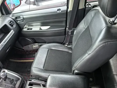 Jeep Compass (Import)