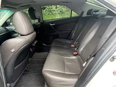 Toyota Reiz