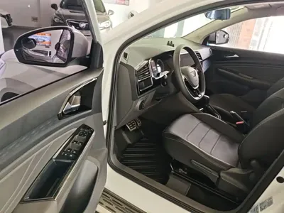Jetta VS5