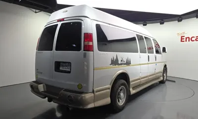 Chevrolet Express Van