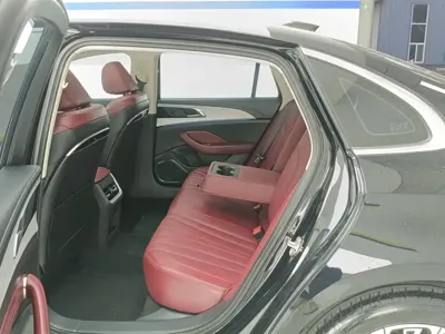 Hongqi Hongqi H5