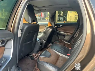 Volvo XC60 (Import)