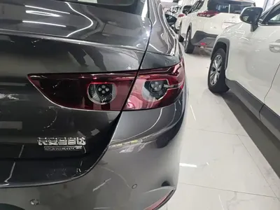 Mazda 3 Axela