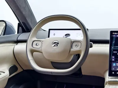 Nio ET7