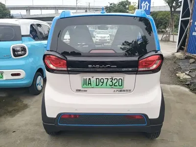 Baojun E100