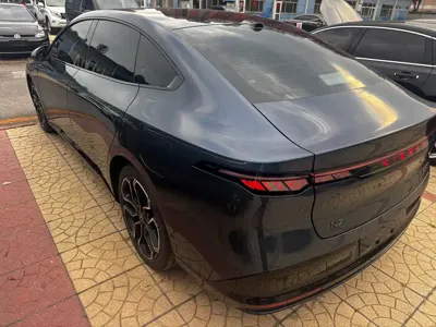 Nissan N7