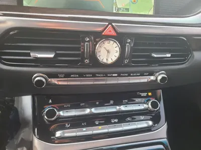 Genesis EQ900