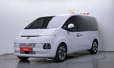 Hyundai Staria