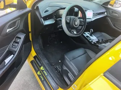 MG MG5