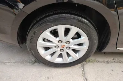 Roewe 950