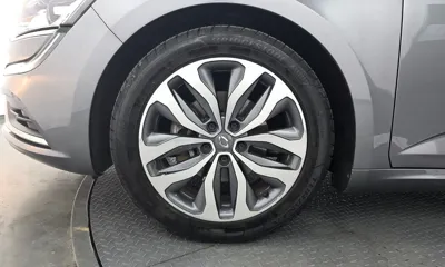 Renault-KoreaSamsung SM6