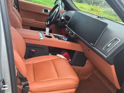 Li Auto Li L8