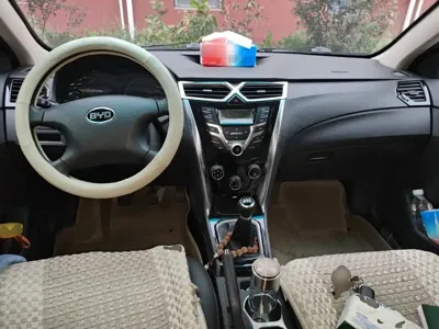 BYD F3