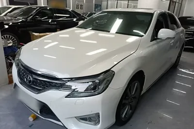 Toyota Reiz
