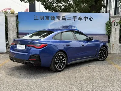 BMW 宝马i4 M