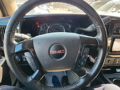 GMC Savana