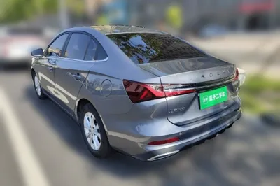 Roewe i5