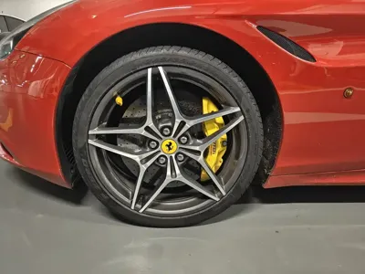 Ferrari California T