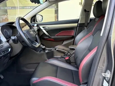 Geely Binyue