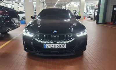 BMW 8-Series