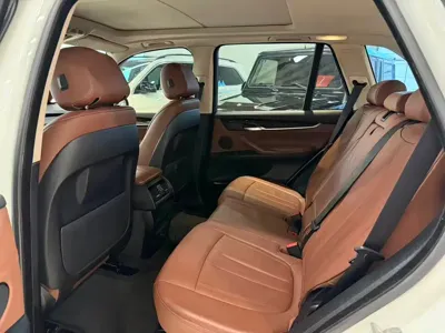 BMW X5 (Import)