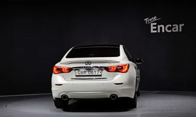 Infiniti Q50