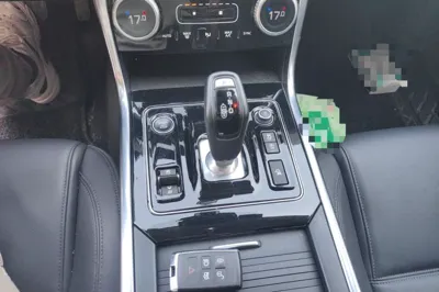 Jaguar XEL