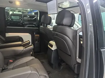 Li Auto Li MEGA