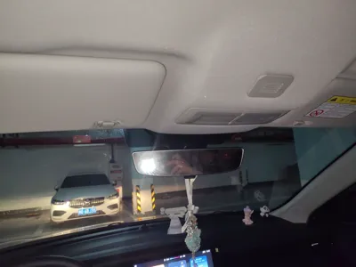 Roewe i5