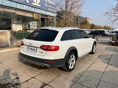 Audi A4 (Import)