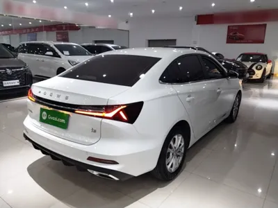Roewe i5
