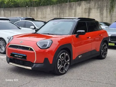 MINI Aceman